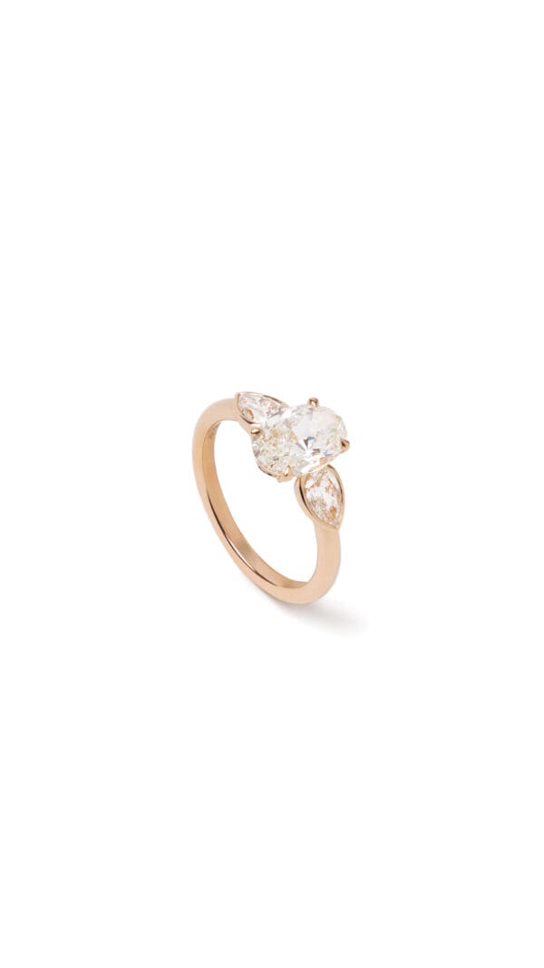 Bague sur-mesure diamants blancs