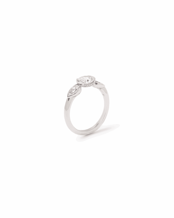 Bague sur-mesure, platine et diamants blancs – Image 2